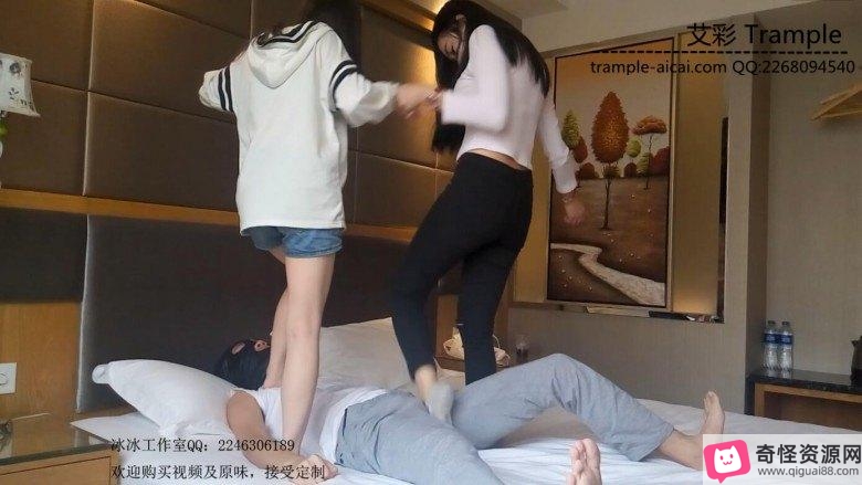 萌萌&宝宝双人足下地狱，18分钟高清MP4女王心