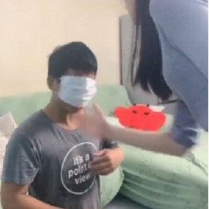 双女神OL羞辱乖狗双视角版544*960时长36分钟