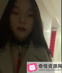 查小理内部群资源自拍视频，勾引小伙伴私信嘴艺胆子身材