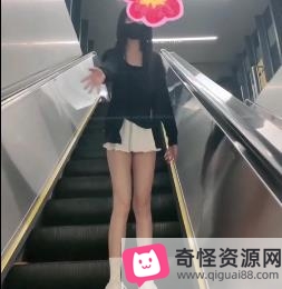 超A完美身材嫩妹Luna000室外多场景视频21分钟936M