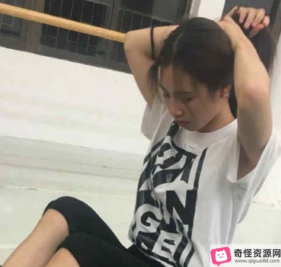 清纯华裔大学萌妹美女素人绅士资源作品视频11.2G