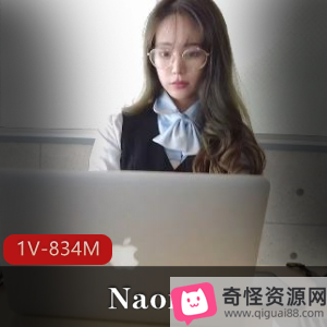 Naomii领导的19分钟视频通话：自拍作品画面惊艳，棒棒糖下水道引人入胜